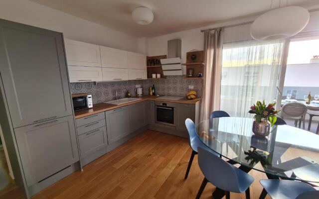 Mariposa Makarska 83m2 new apartment with garage