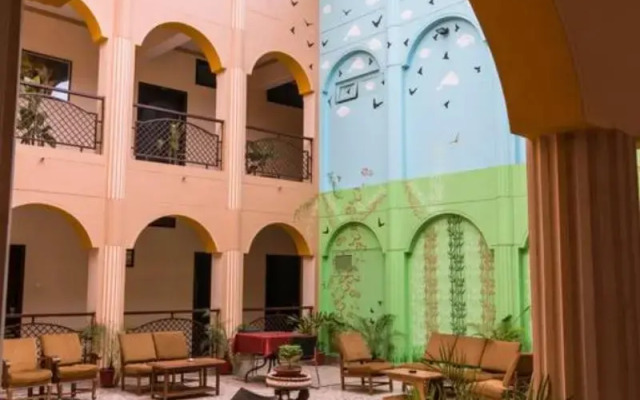 Gautam Hotel