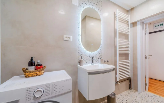 Peaceful Nest In City Center
