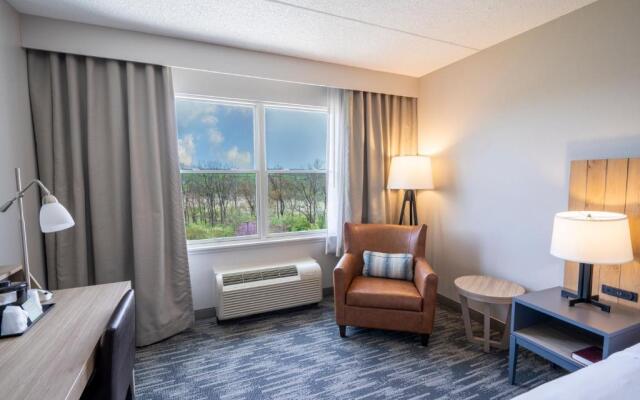 Country Inn & Suites by Radisson, State College (Penn State Area), PA