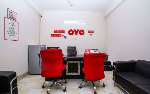 OYO Flagship 17382 AV Residency