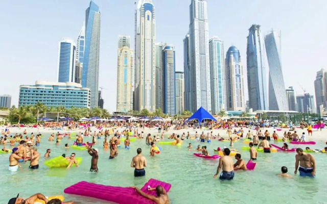 Urban Panda Hostel Tiger Marina