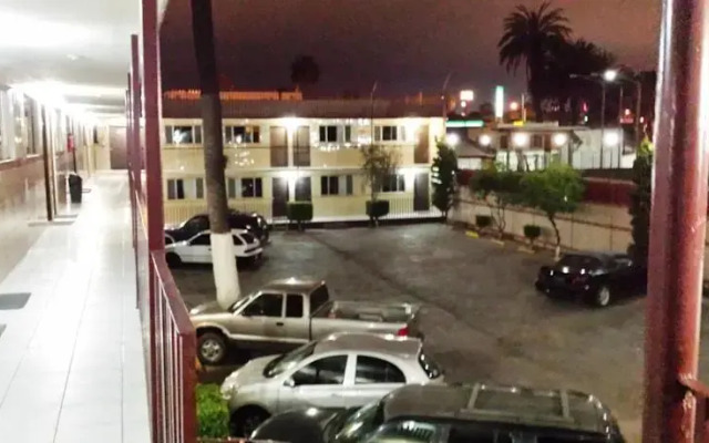 Motel Sahara