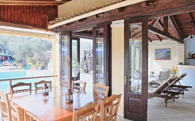 Villa Lianolia in Pelekito Corfu