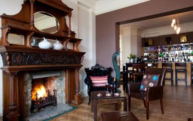 The Longcross Hotel Restaurant & Gardens