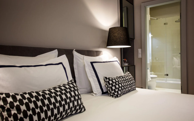 Hotel Osam