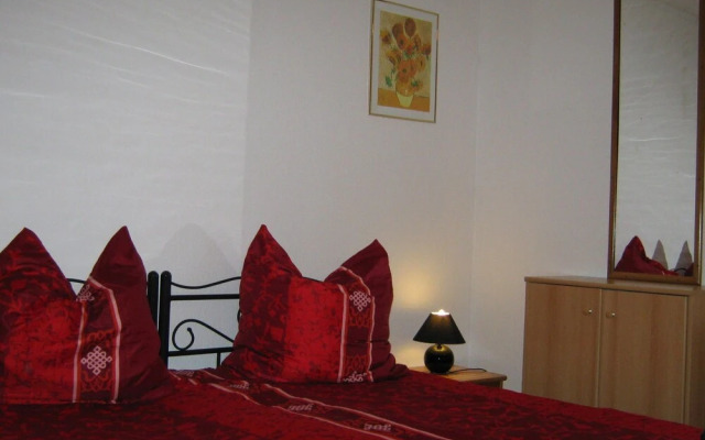 Spacious Apartment in Immerath With Sauna