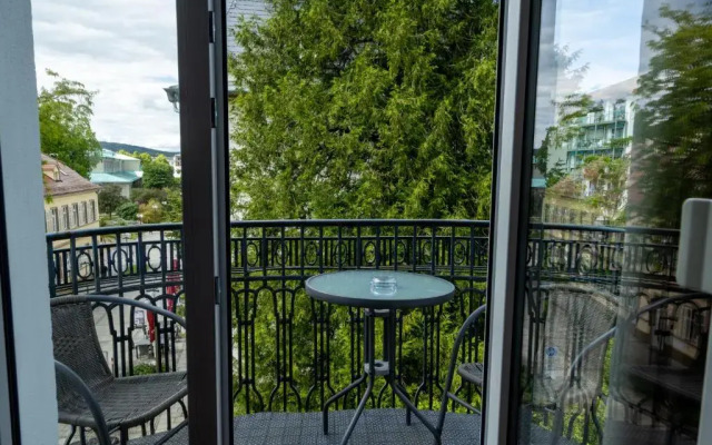 Hotel Weisses Haus
