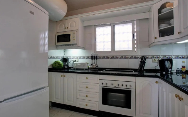 Lovely beachfront apartment Puerto Banus Marbella