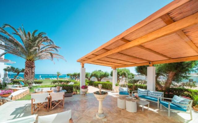 Pyrgos Beach Hotel Apartments