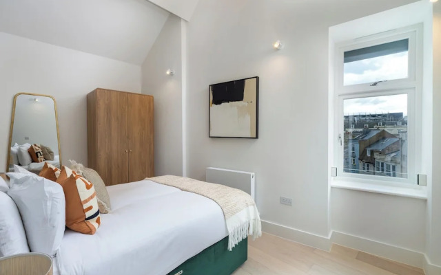 VESTO Brighton