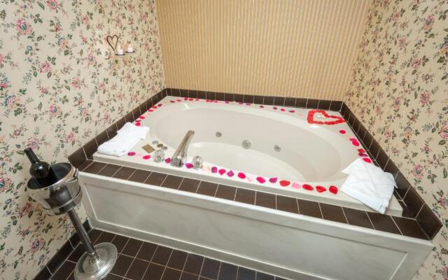 Brandywine River Hotel