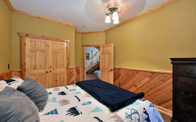 Osprey Lake Cabin
