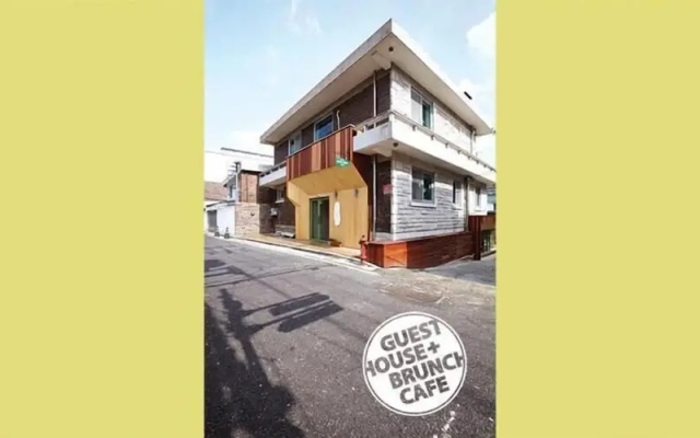 Hide & Seek Guesthouse