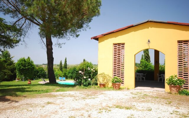 Holiday Apartment Colonna 4