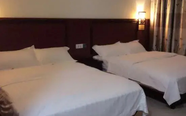 Tiandong Shuangzi Hotel