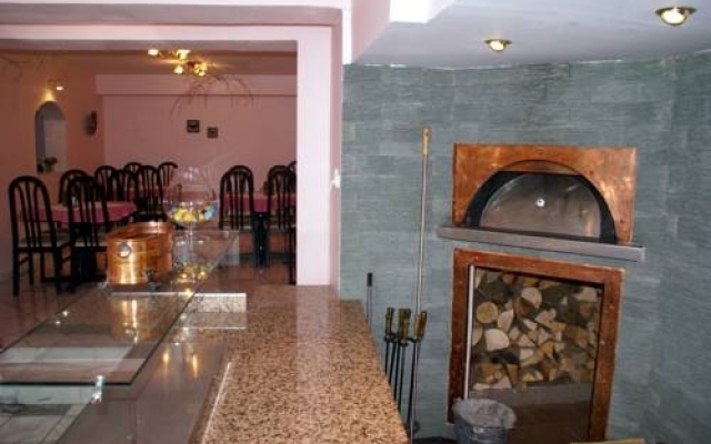 Hotel Petra Garni