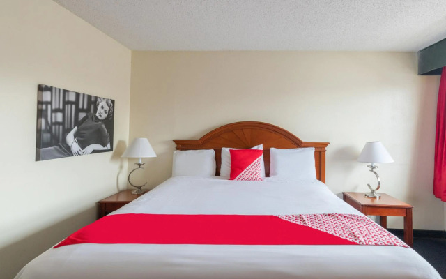 OYO Hotel San Antonio Lackland near Seaworld