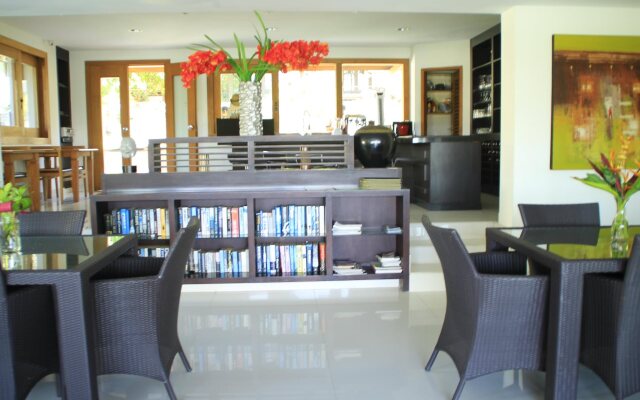 Villa Hening Boutique Hotel