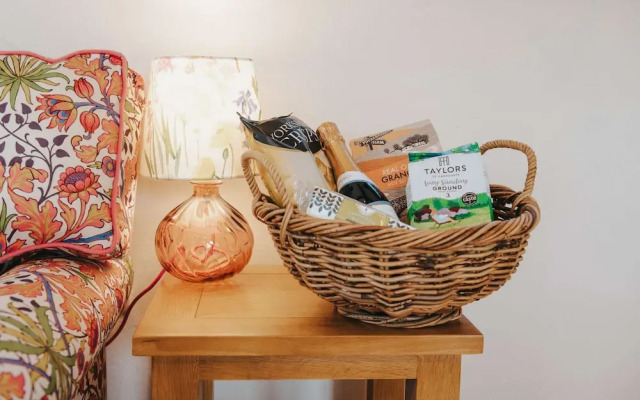 New Peaceful Countryside Annex