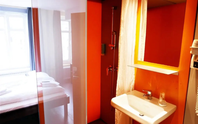easyHotel Zürich City Centre