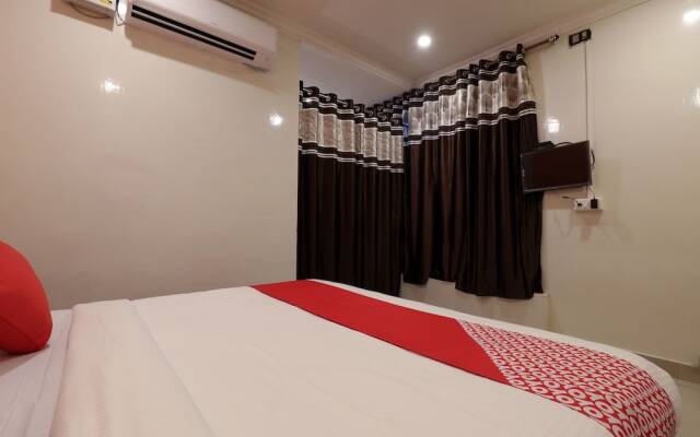 OYO 15753 Vishnu Priya Residency