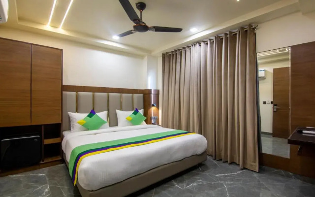 Treebo Royal Comfort