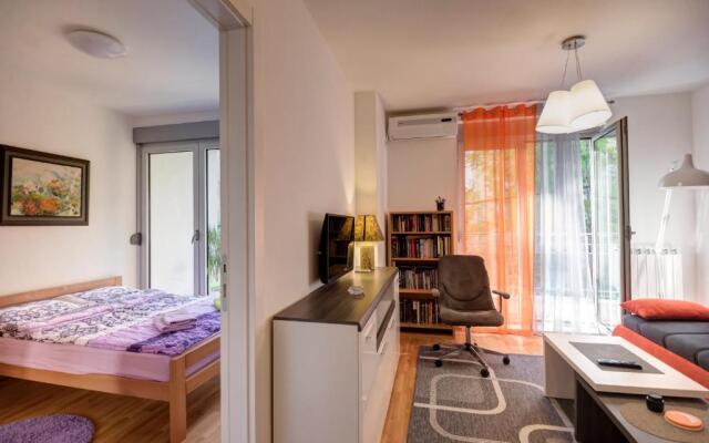 Sekula's City Center Apartment