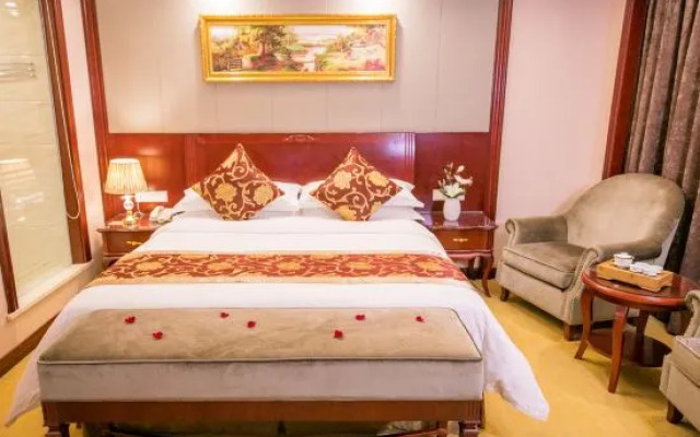 Vienna International Hotel