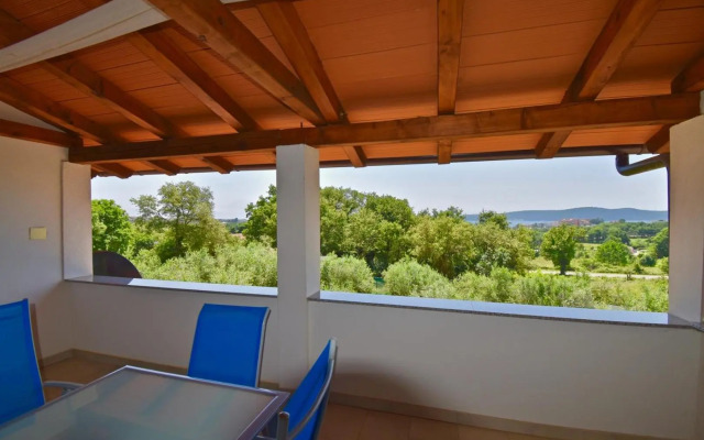 Relaxing holiday house with terrace sea view