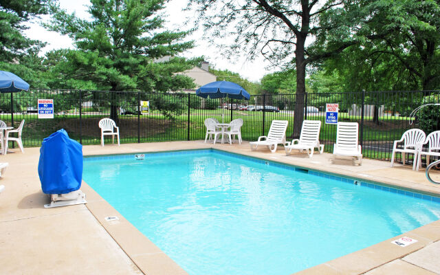 Welcome Suites Hazelwood