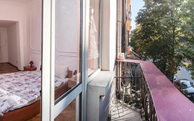 Sofia Apartment in House 8 boulevard Hristo Botev