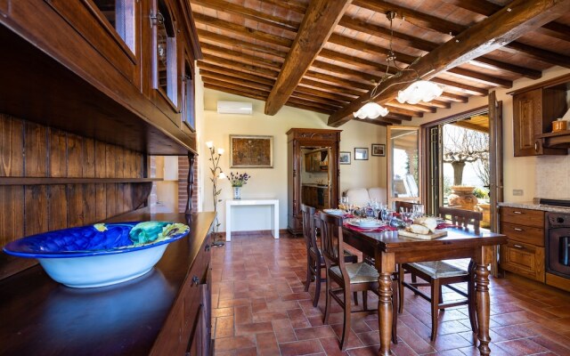 Captivating 1-bed Villa With Pool in Tuscany