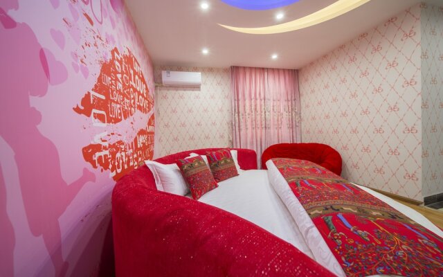 Tianrui  Xingyu Fashion Hotel