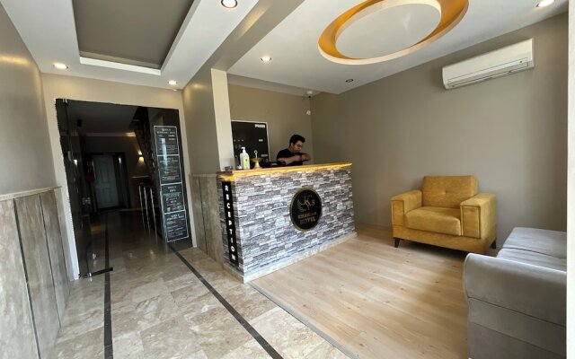 Khan's B&B Hotel