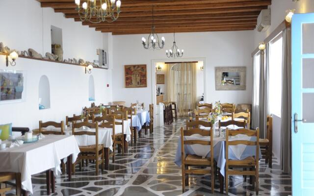Mykonos Beach Hotel