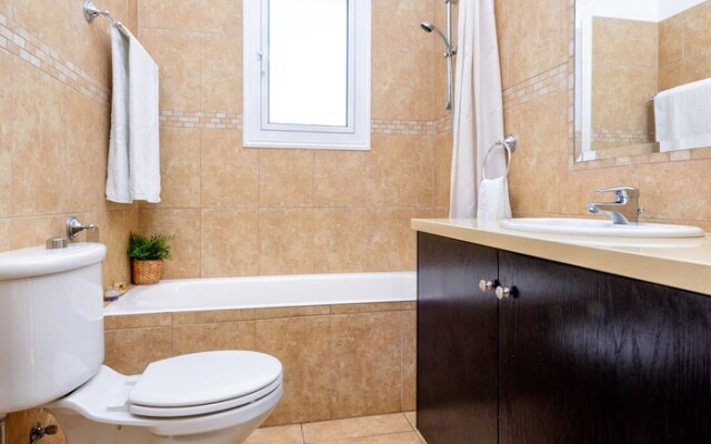 Sirena Bay Villa 14