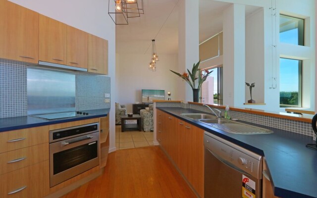 Pacific Royale Penthouse 311