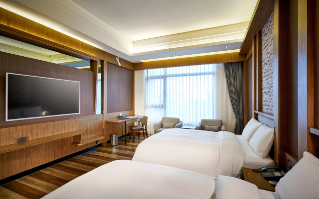 So Fun Hotel