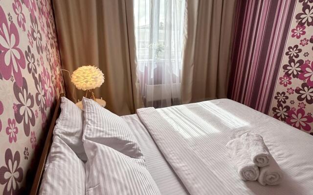 Home Hotel (Хоум Отель) на Ленина