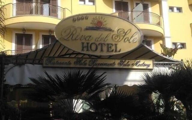 Hotel Riva del Sole