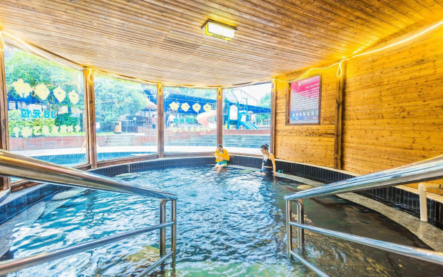 Xianning Chutian Yaochi Hot Spring Resort
