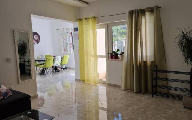 Luxury Apartment Ani