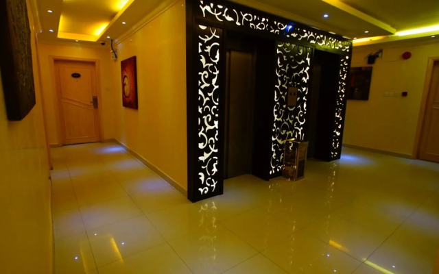 Almuhaidb Al Diwan