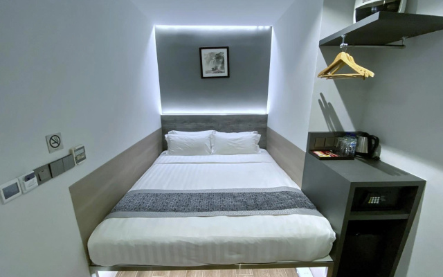 Bliss Hotel Singapore