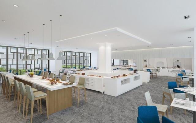 Sanya Phoenix  Airport Hotel