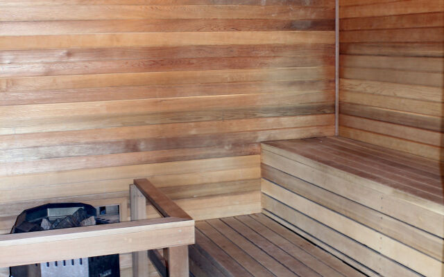 Chateau Inn & Suites Bonnyville