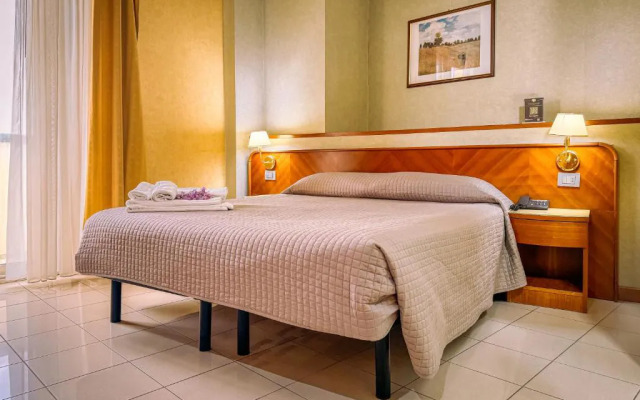 Remin Plaza Hotel