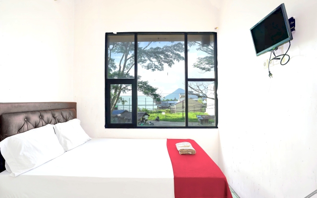 OYO 92609 Guest House Malay Singkawang