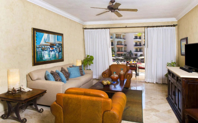 Villa La Estancia Beach Resort & Spa